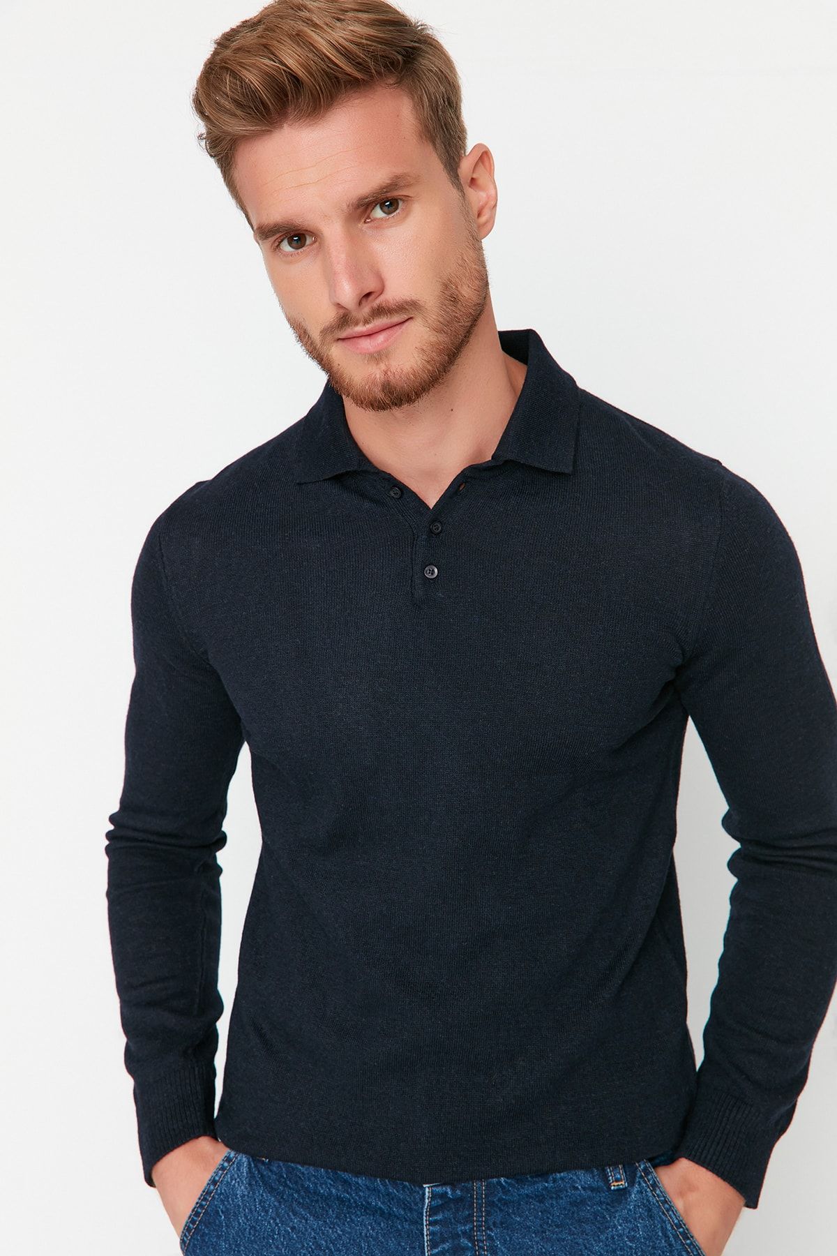 Trendyol Collection-Pulover de tricotaj slim cu guler polo bleumarin - cu nasturi, lână TMNAW23KZ00238 2