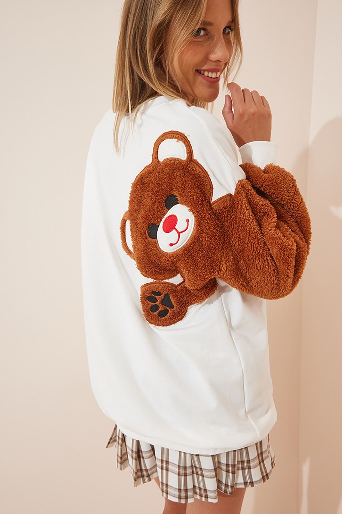 Happiness İstanbul Sweatshirt Weiß Oversized Fast ausverkauft