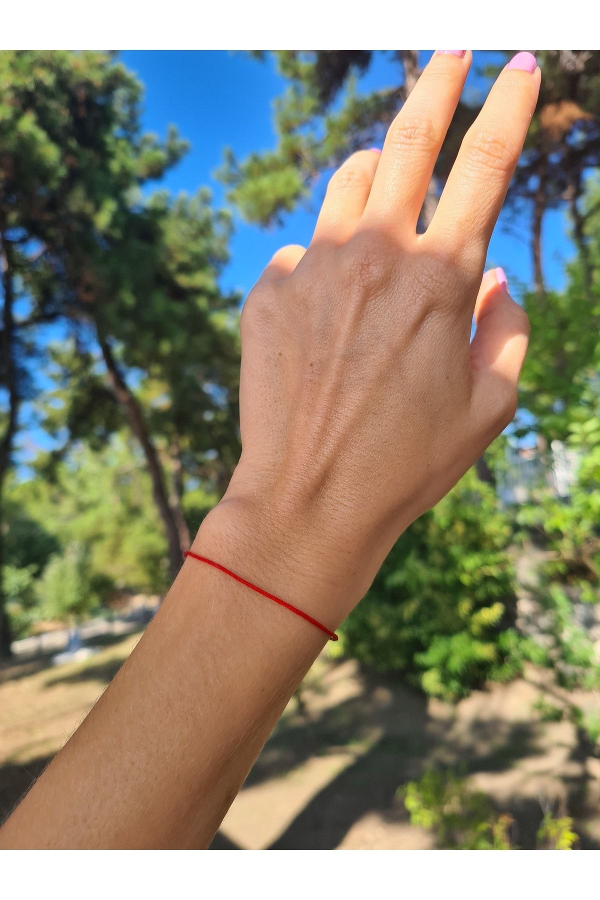 ONEPRETTYWISH Red Rope Red String Bracelet with Star Detail