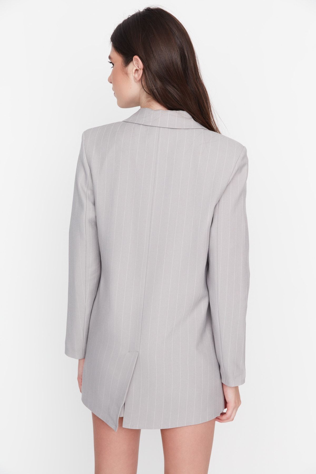 Trendyol Collection-Graue, gefütterte, geknöpfte, gewebte Blazerjacke TWOAW23BC00059 5