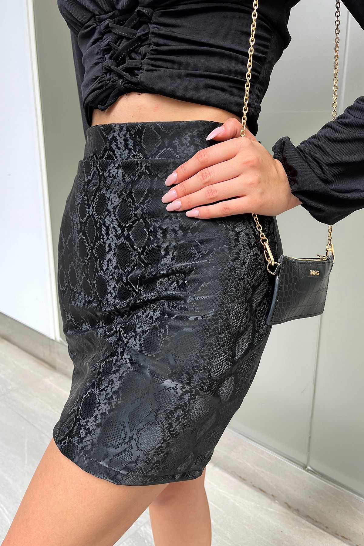 Dark snakeskin hot sale skirt