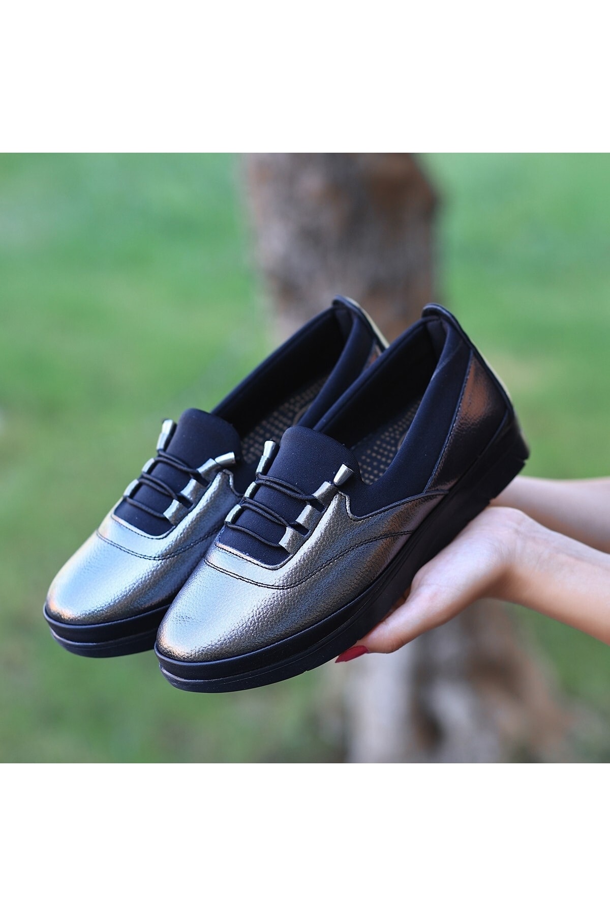 Laxi Platin Rugan Bağcıklı Spor Ayakkabı