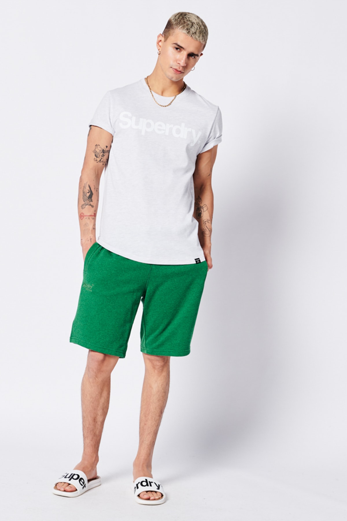 SUPERDRY T-Shirt Weiß Regular Fit Fast ausverkauft