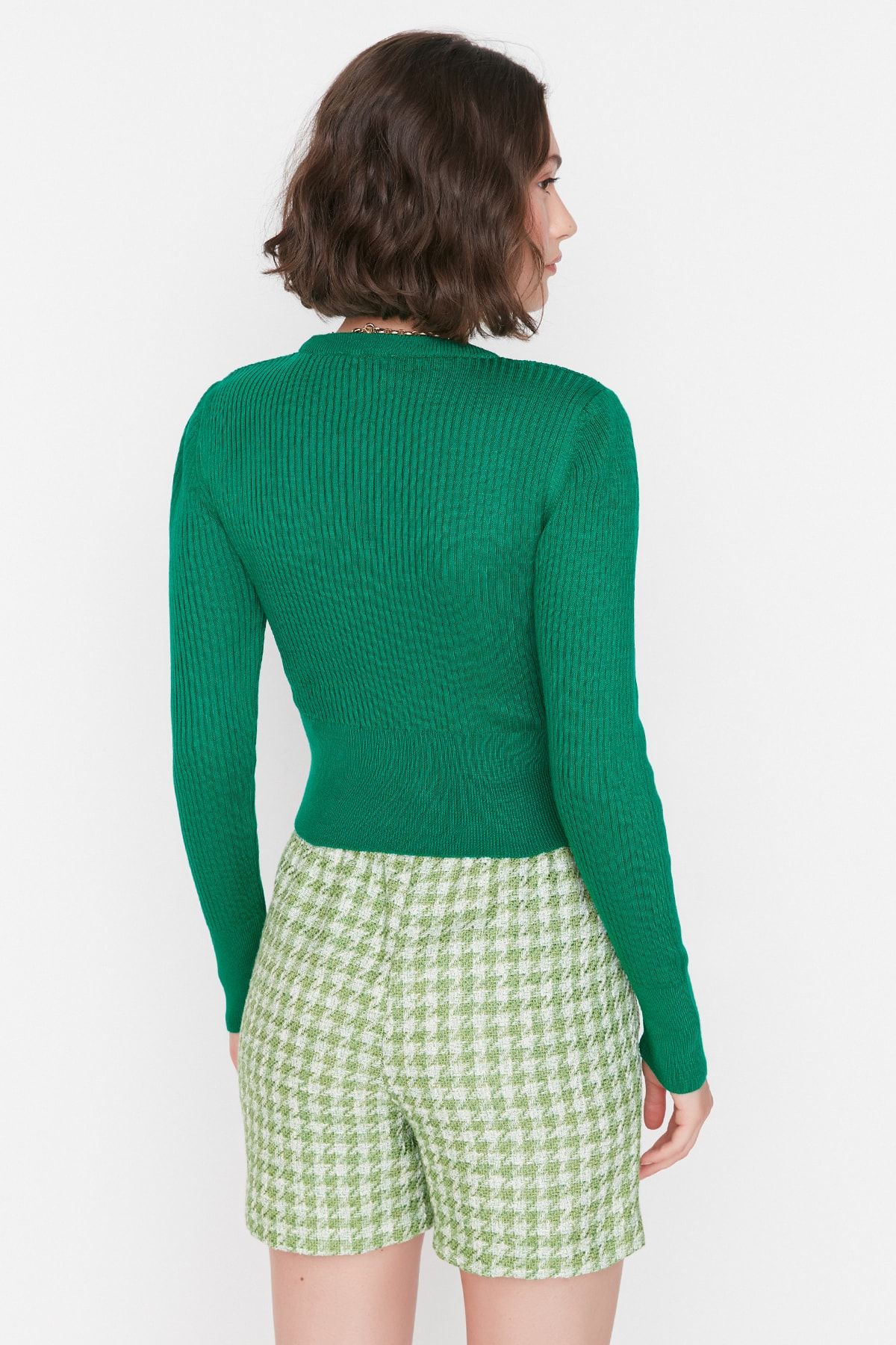 Trendyol Collection Pullover Grün Regular Fit Fast ausverkauft FN9424