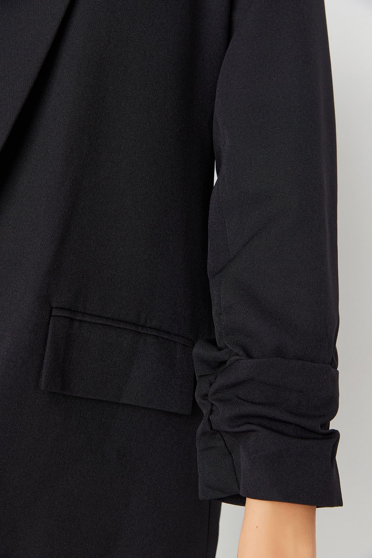 Trendyol Collection-Schwarzer, gefütterter, geknöpfter, gewebter Blazer TWOAW23BC00025 4