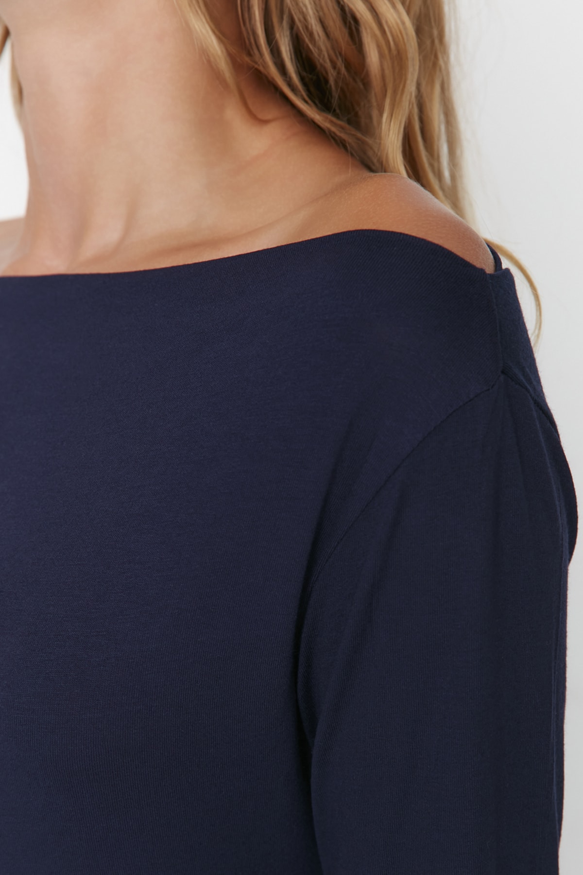 Trendyol Curve Camicia da donna in Navy | ABOUT YOU