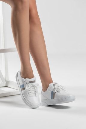 Kadın Günlük Kalın Taban Bağcıklı Beyaz Sneaker Ayakkabı TRPY250029