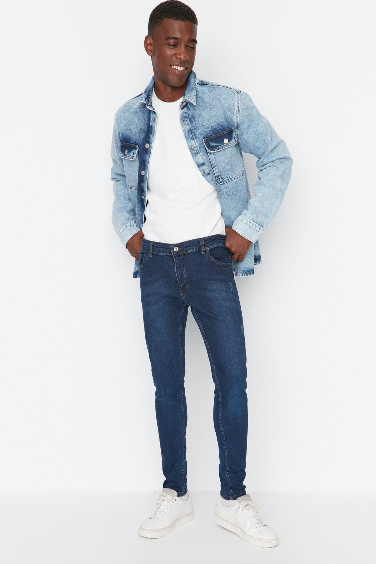 Dark blue jean jacket outlet with light blue jeans