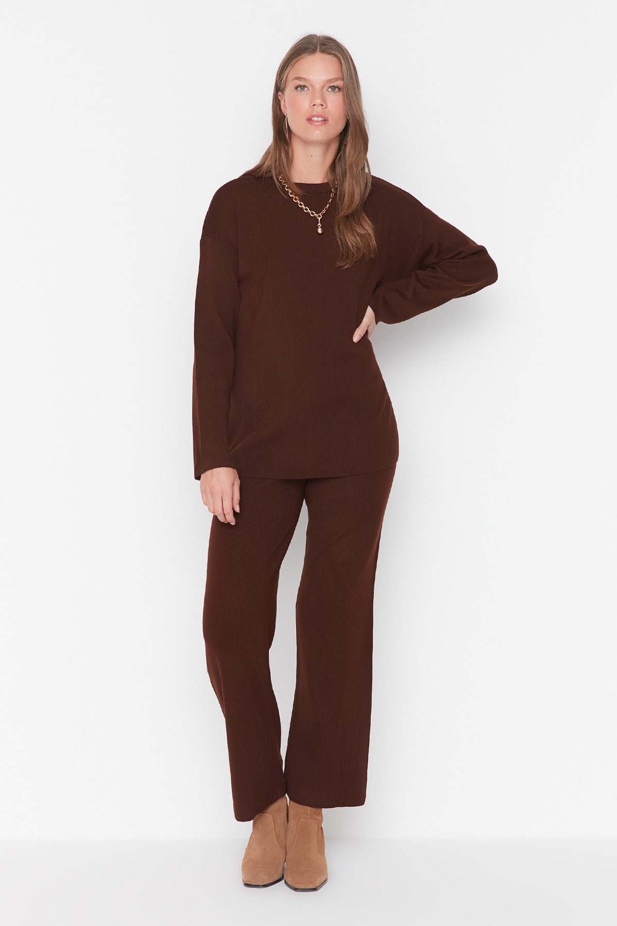 Trendyol Collection Brązowy dzianinowy zestaw góra i dół - Twoaw23Au00244