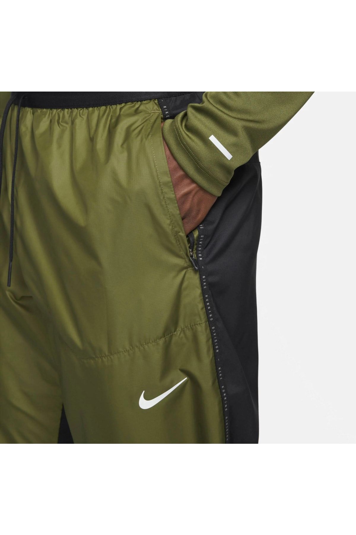 Nike shut out track pants clearance