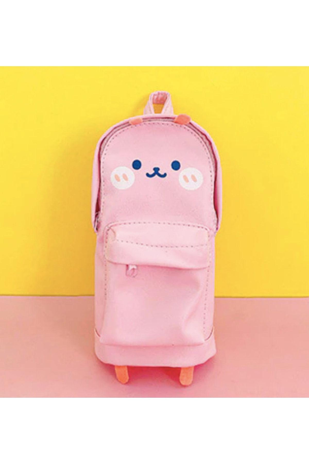 Backpack shaped outlet pencil case