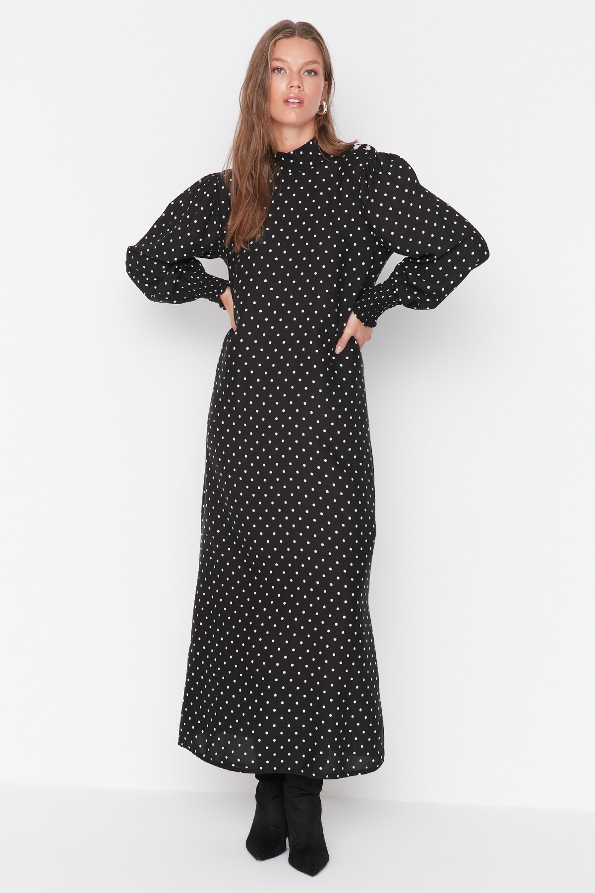 Trendyol Modest Kleid Schwarz A-Linie Fast ausverkauft