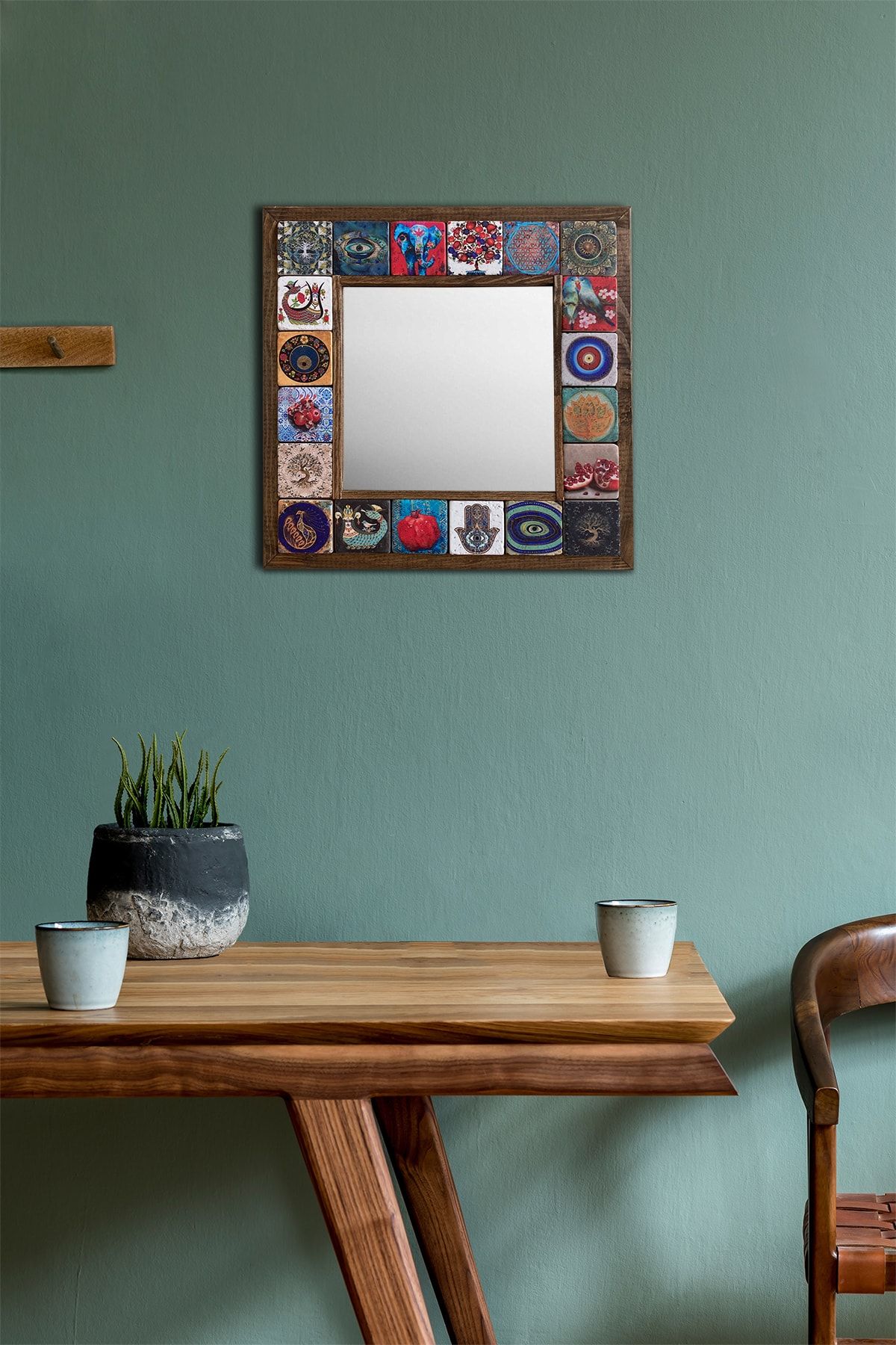 Pinecone Mozaik Taş Duvar Aynası, Ahşap Çerçeveli Dekoratif Ayna, Salon Konsol Aynası, Wall Mirror 33x33cm