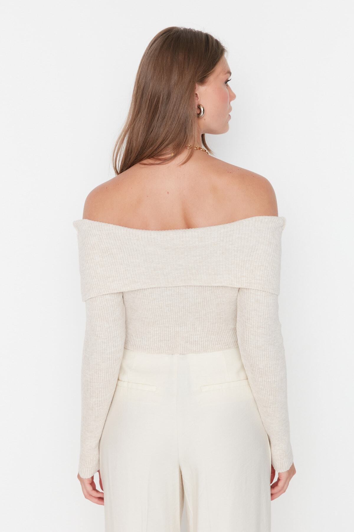 Trendyol Collection-Carmen Collar Super Crop Knitwear Sweater - Stone TWOAW22KZ1897 5
