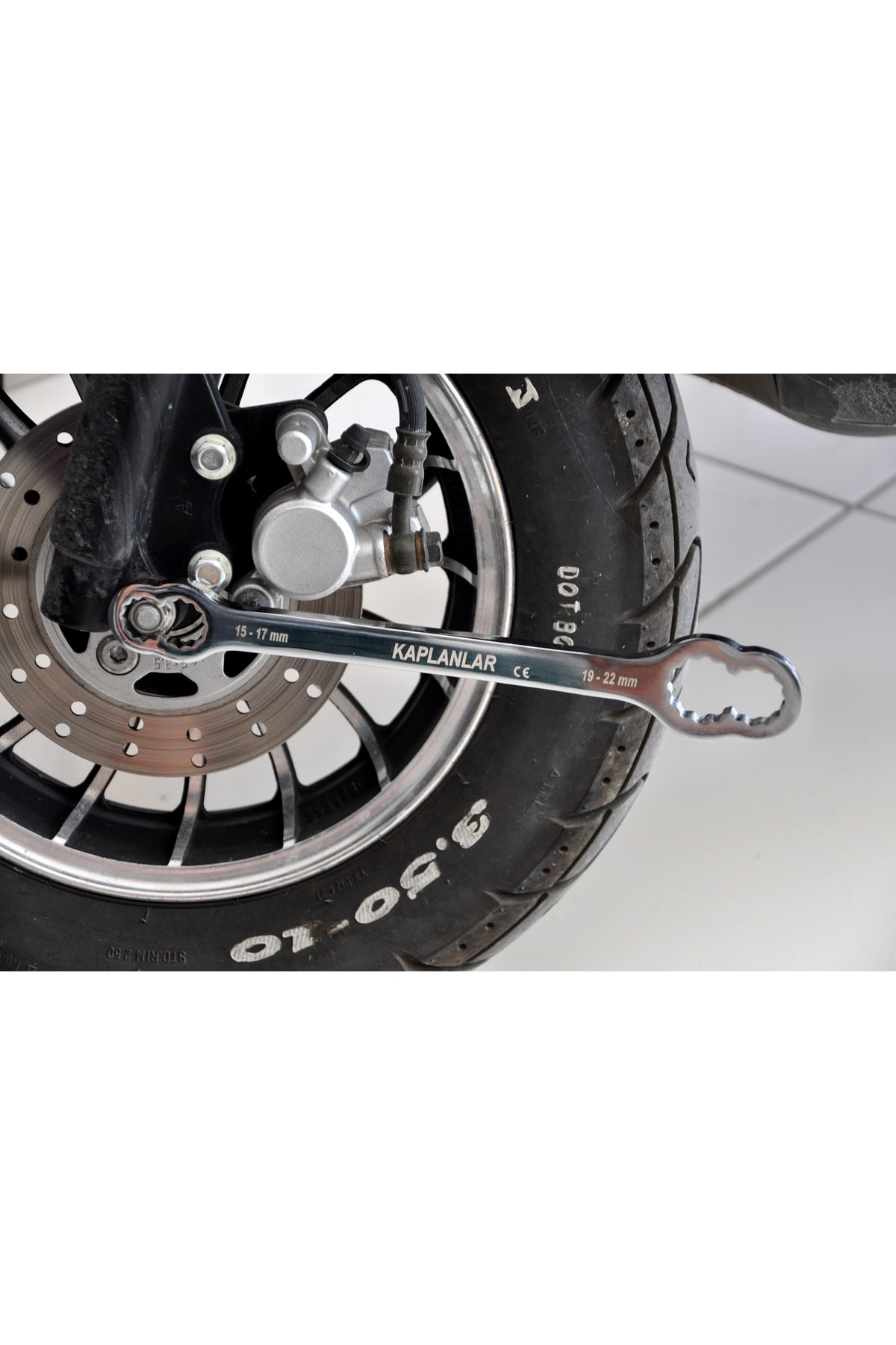 KAPLANLAR Dörtlü Yıldız Anahtar Büyük (BİR TARAFI 15-17 MM - BİR TARAFI 19-22 MM)