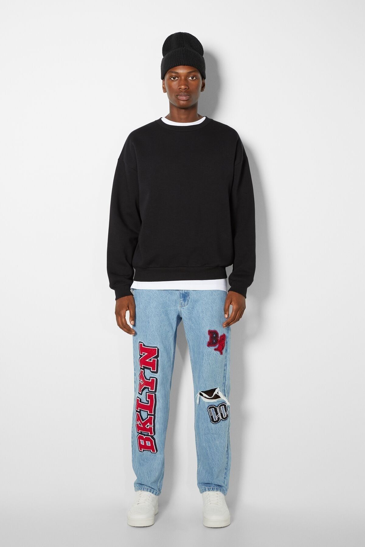 شلوار جین آبی جیب دار زیپ دار مدل گشاد طرحدار زاپ دار مردانه برشکا Bershka (برند اسپانیا)