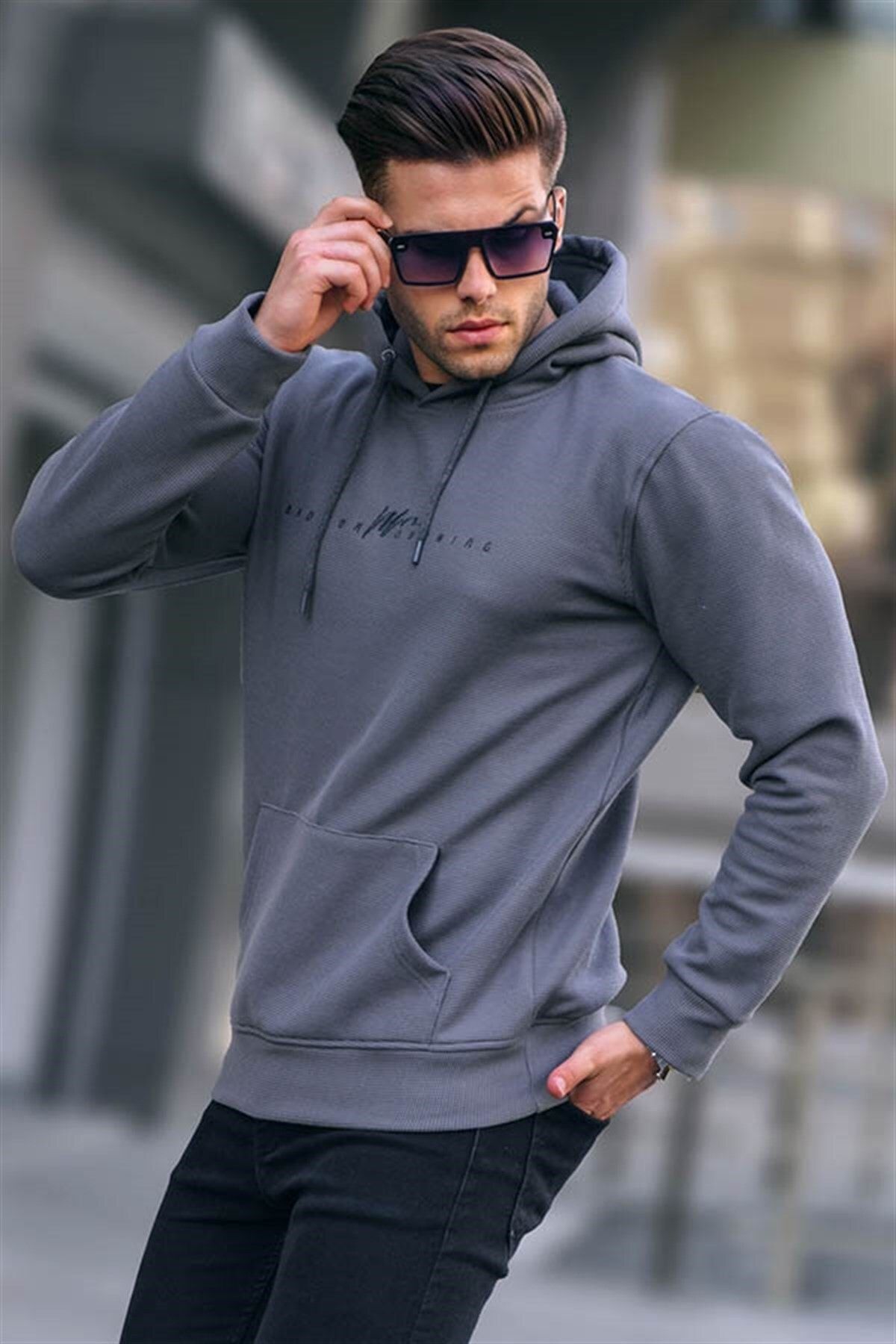Madmext Sweatshirt Grau Regular Fit Fast ausverkauft