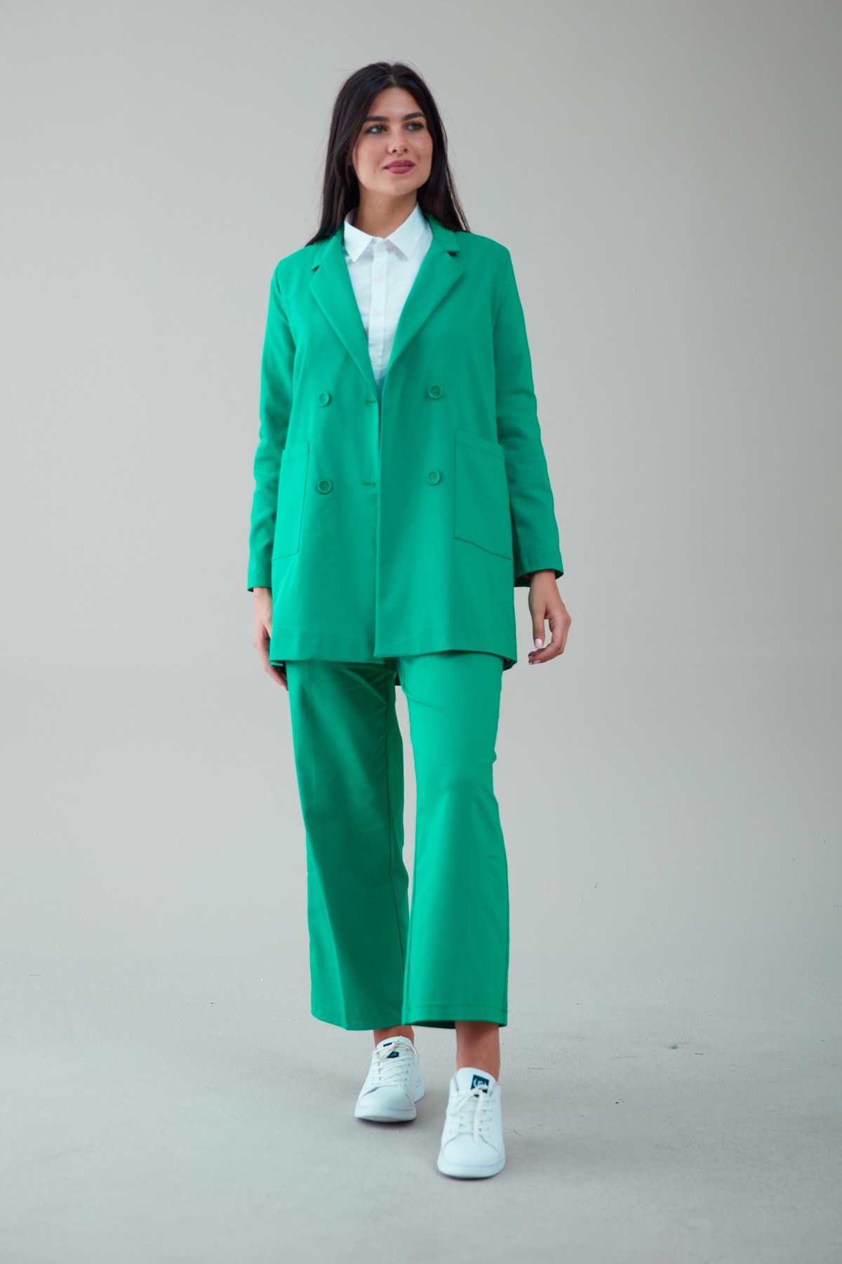 Heggo Attractive Women's Jacket Trousers Set Green
