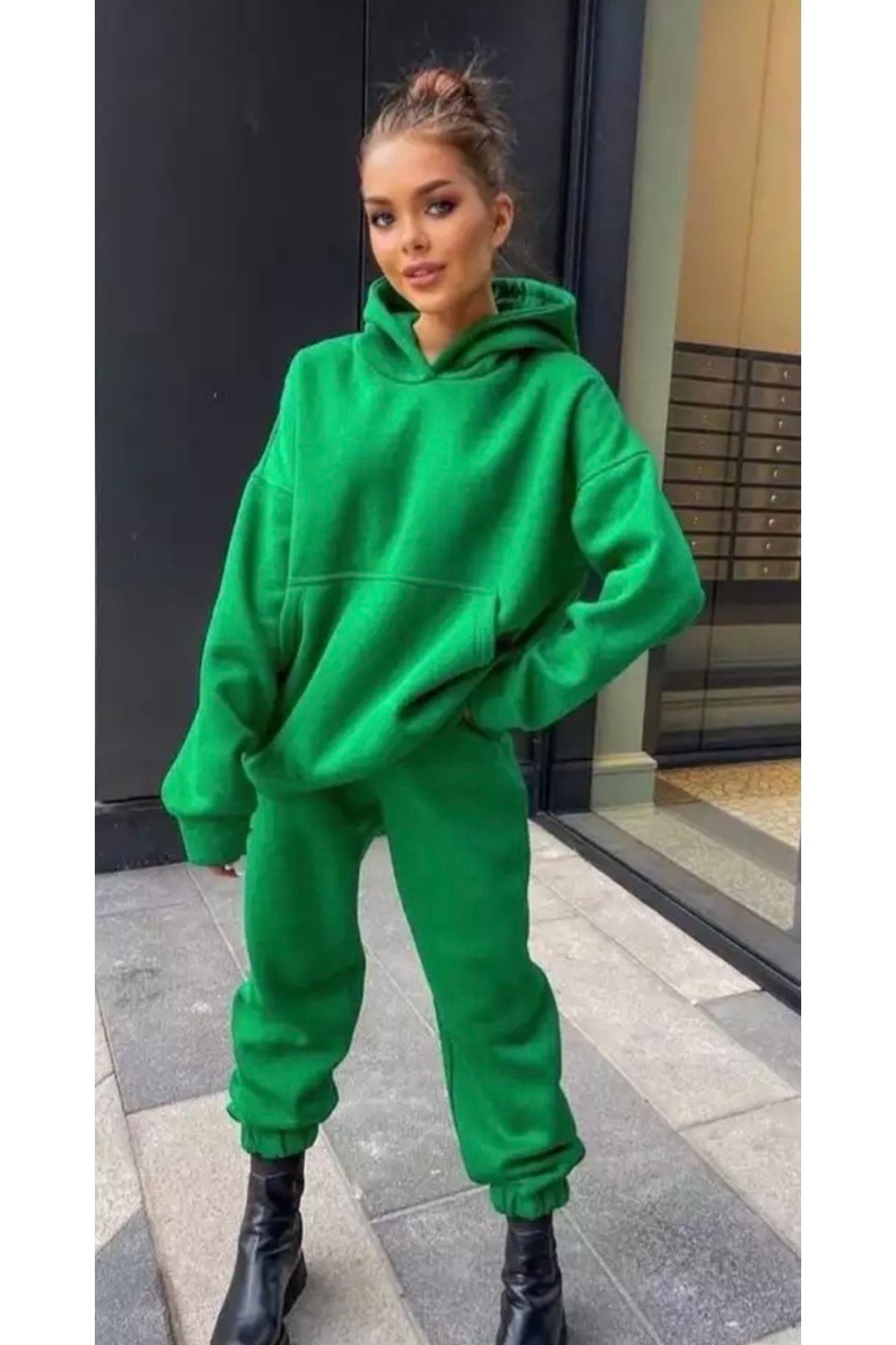 Lady sweatsuit clearance