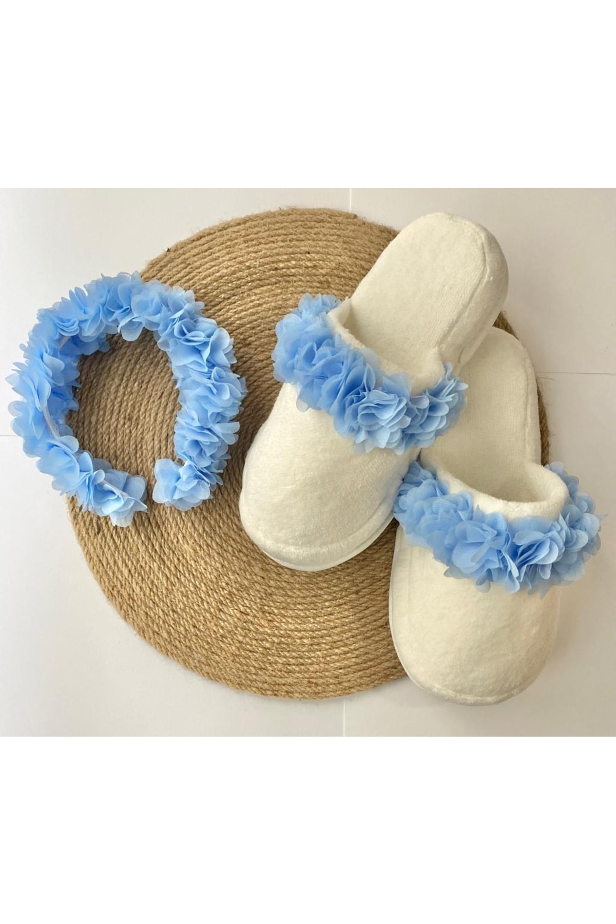 irembaby Anne Bebek Lohusa Seti Mavi Çiçekli Lohusa Tacı Terlik Bebek Ayakkabı Ve Bebek Şapkası Lohusa Takımı fotoğrafı 2 (önizleme)