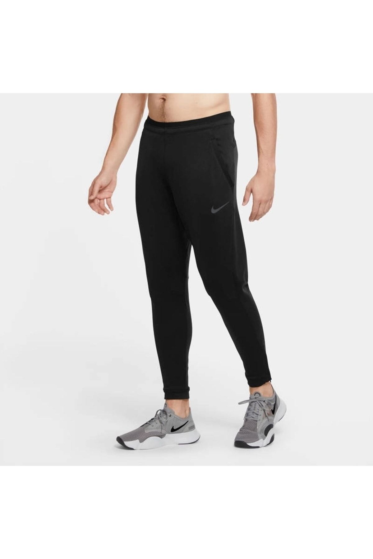 Nike npc joggers store