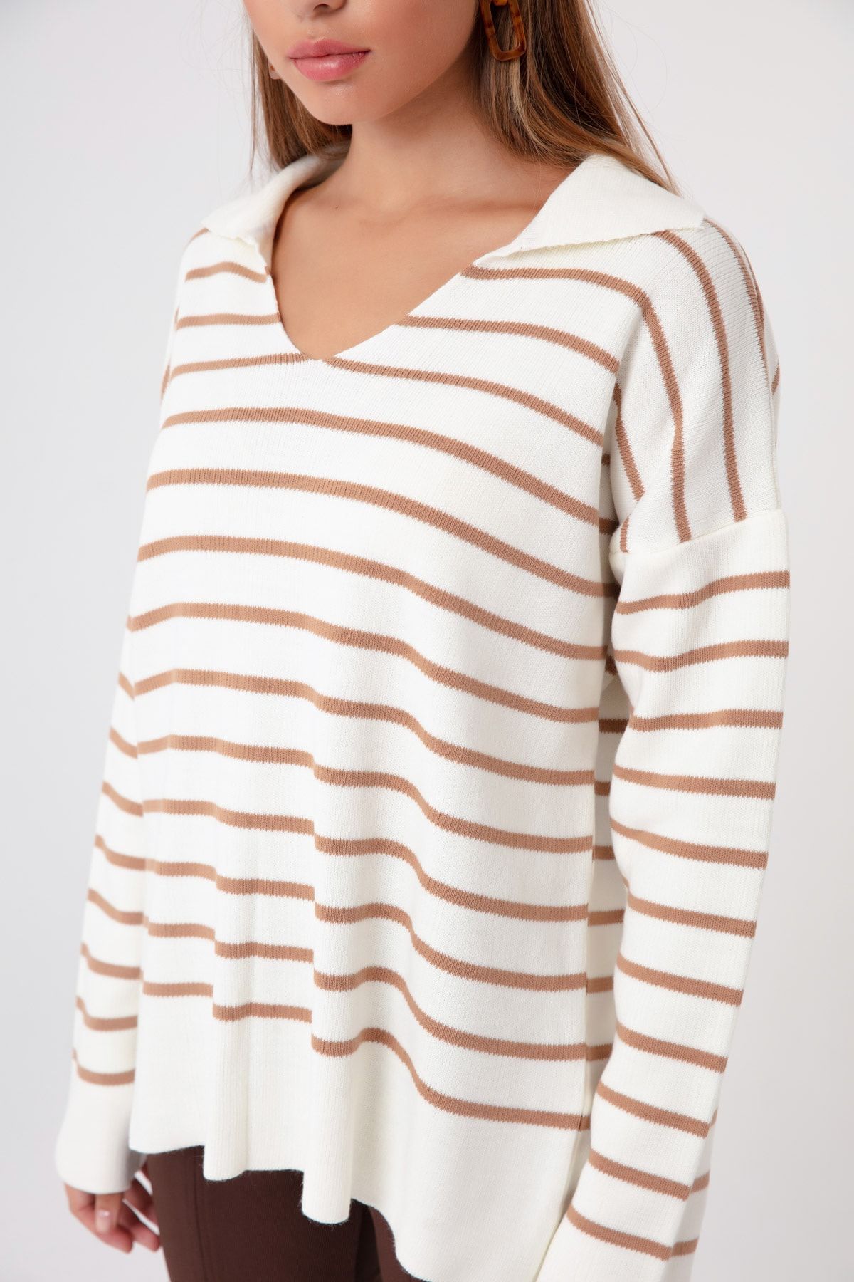 Lafaba-Women's Mink Shirt Collar Striped Knitwear Sweater 3