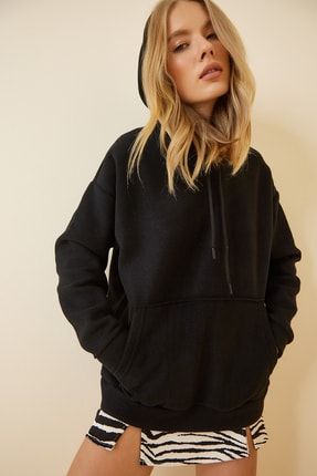 Kadın Siyah Kapüşonlu Kışlık Polar Sweatshirt ZV00047