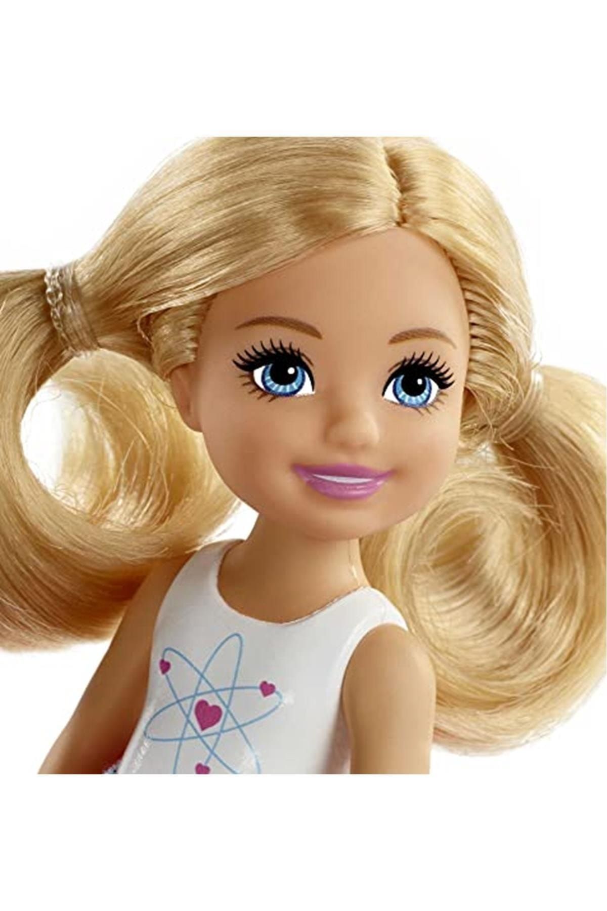Barbie-Chelsea and Accessories in Travel, Including Dog 2