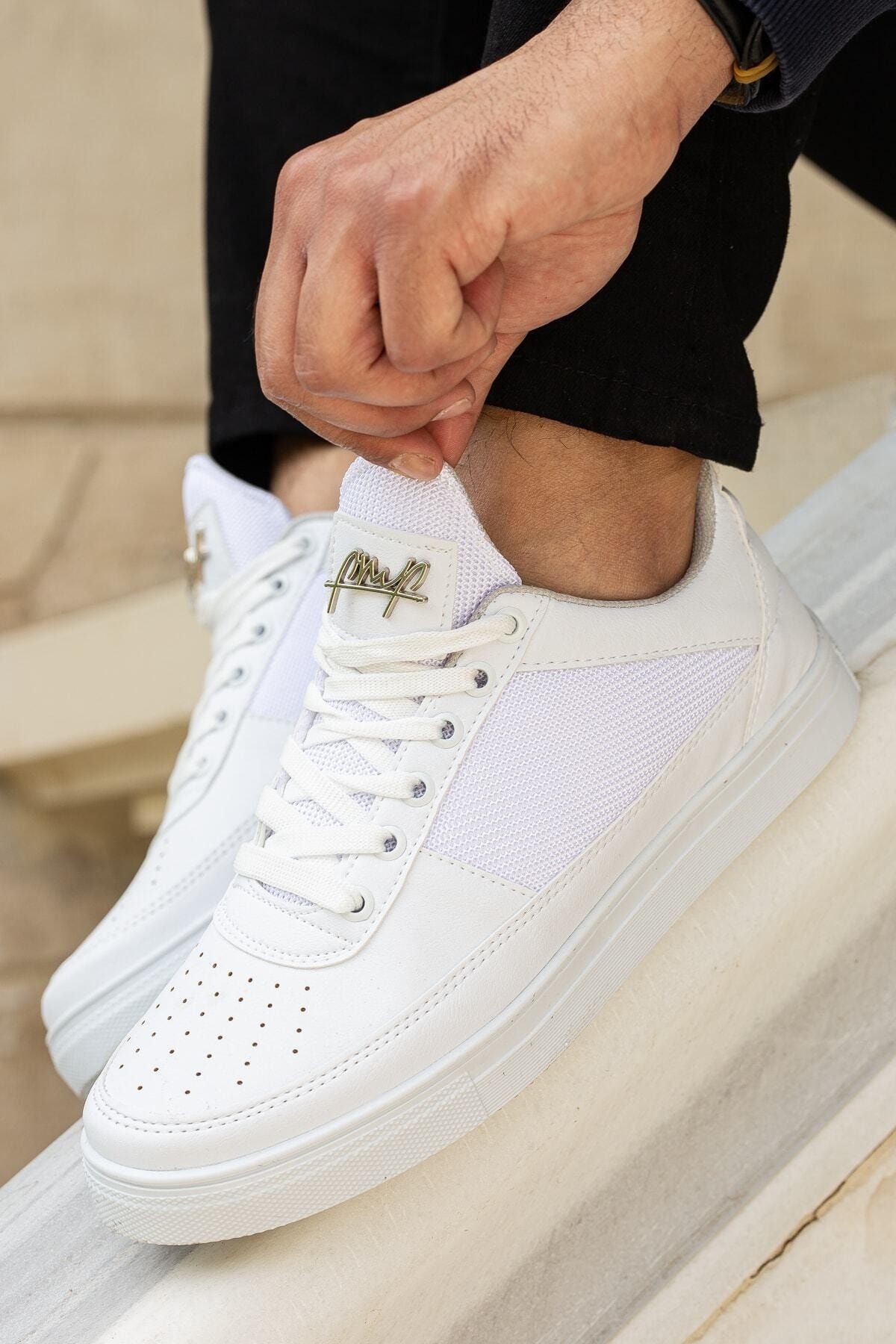 Lavez trainer new arrivals white