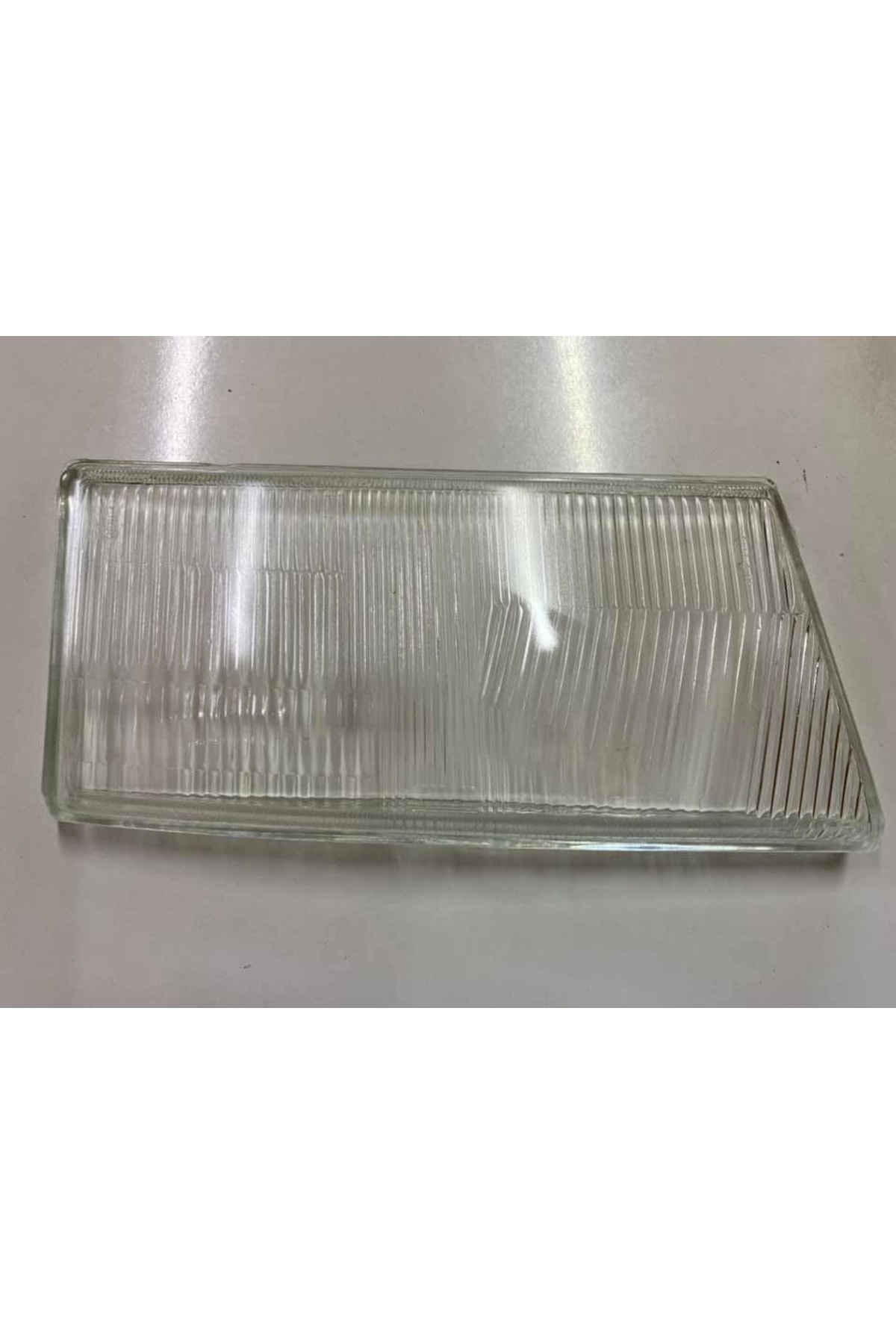 Genel Markalar Far Camı Tempra Sağ