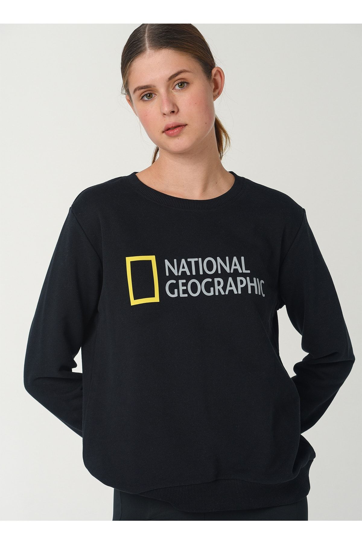NATIONAL GEOGRAPHIC-Black Crewneck Women's National Geographic Sweatshirt 5