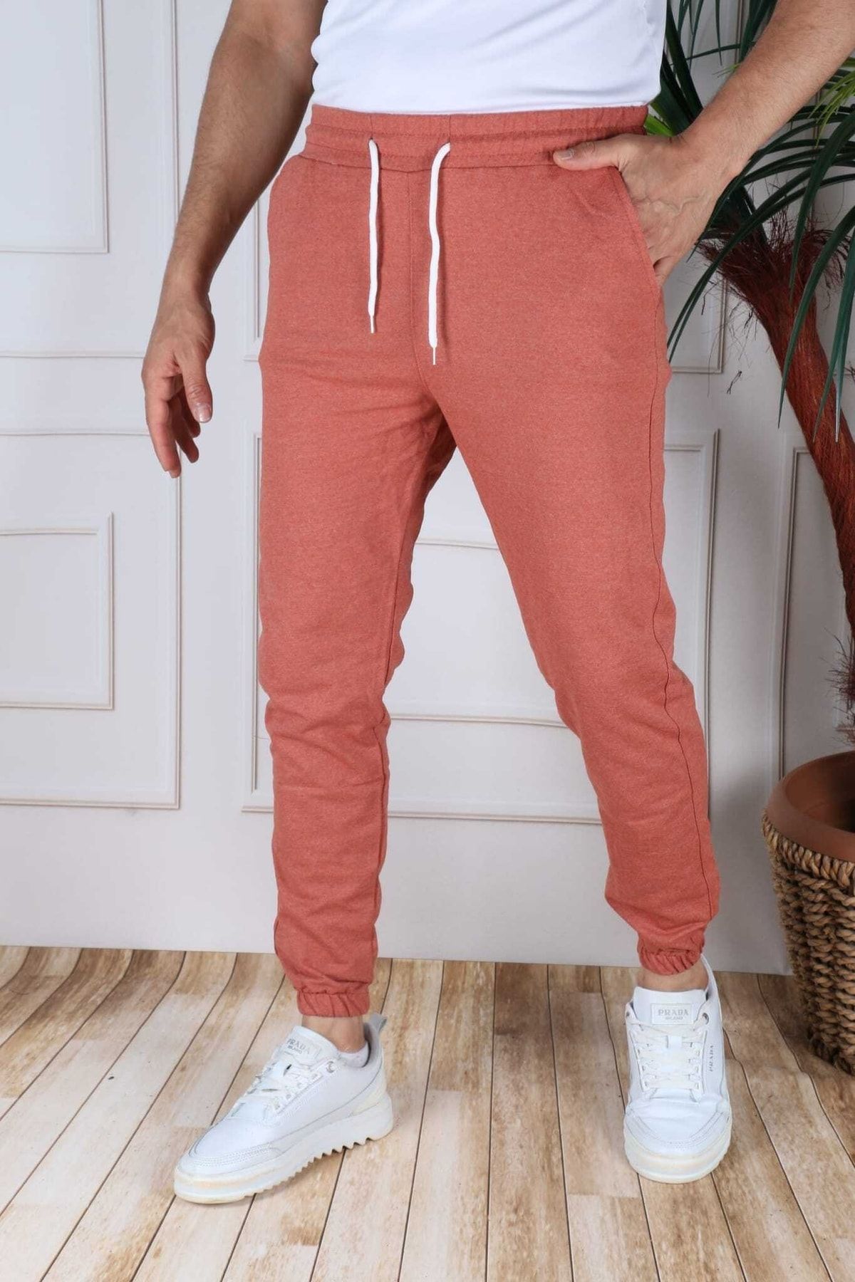 Peach hotsell colored sweatpants