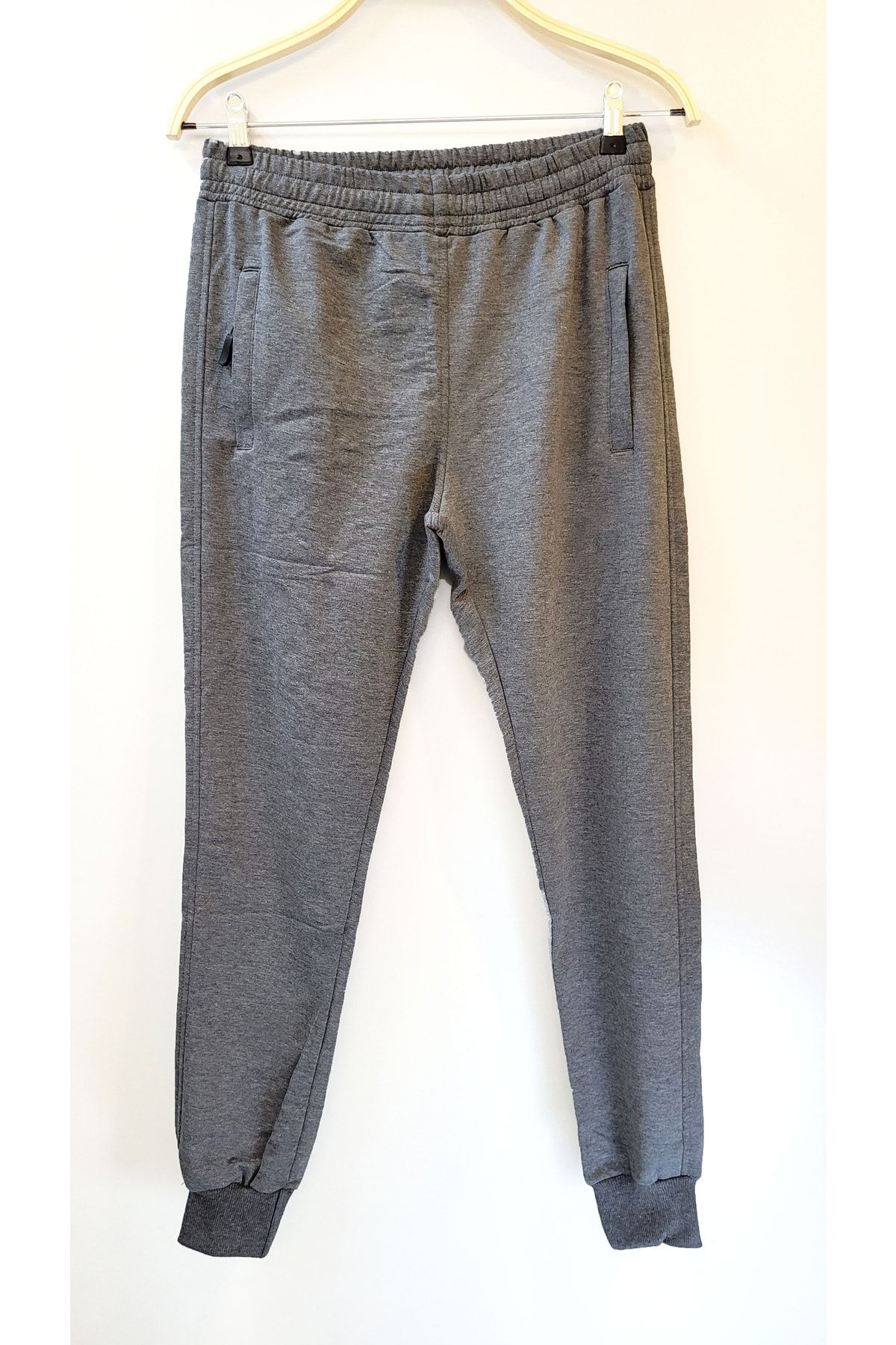 Skinny leg tracksuit bottoms clearance