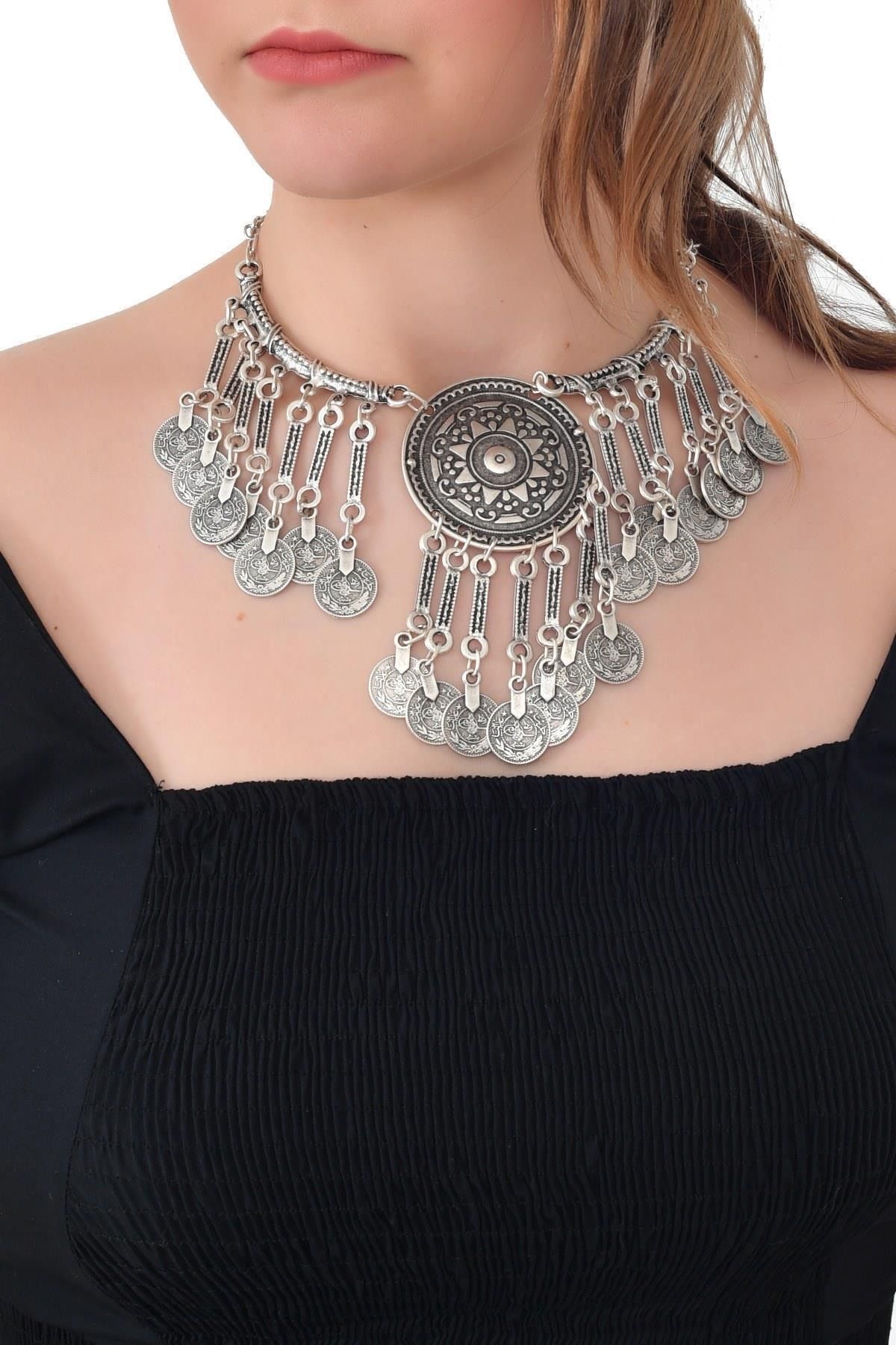 Silver shop choker jewellery