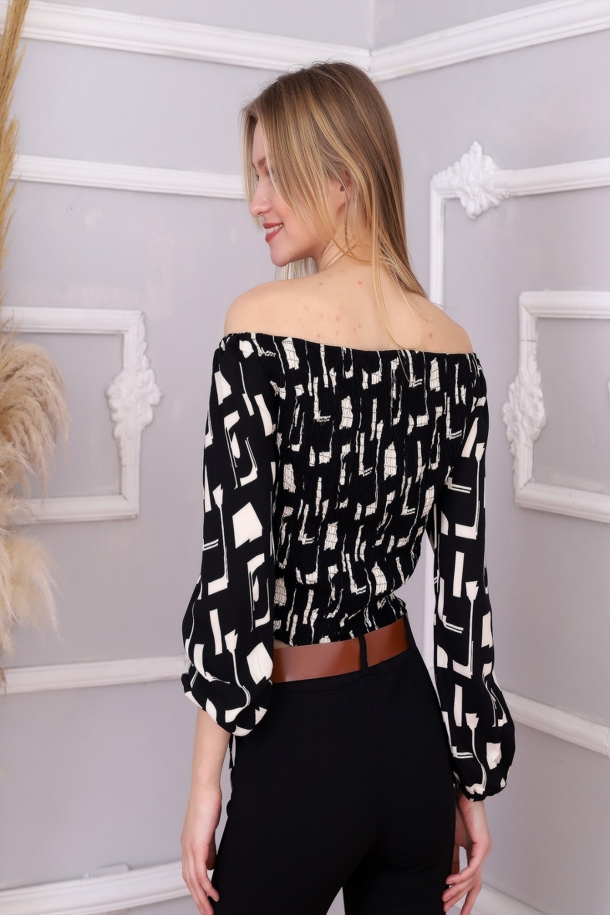 DOPENNA Women's Black Viscose Front Channeled Blouse Trendyol