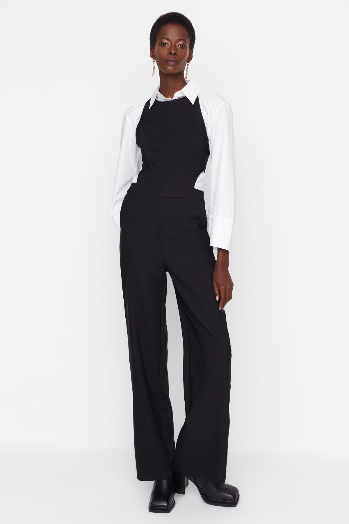 Trendyol Collection Jumpsuit Black Regular fit Trendyol