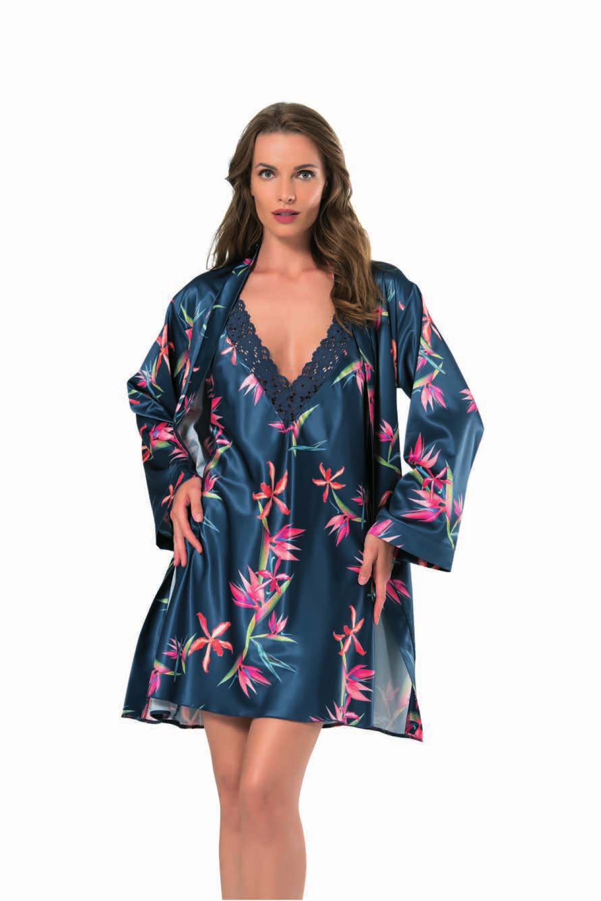 Genel Markalar Lacivert Saten Çiçek Desen Sabahlık Gecelik Takım