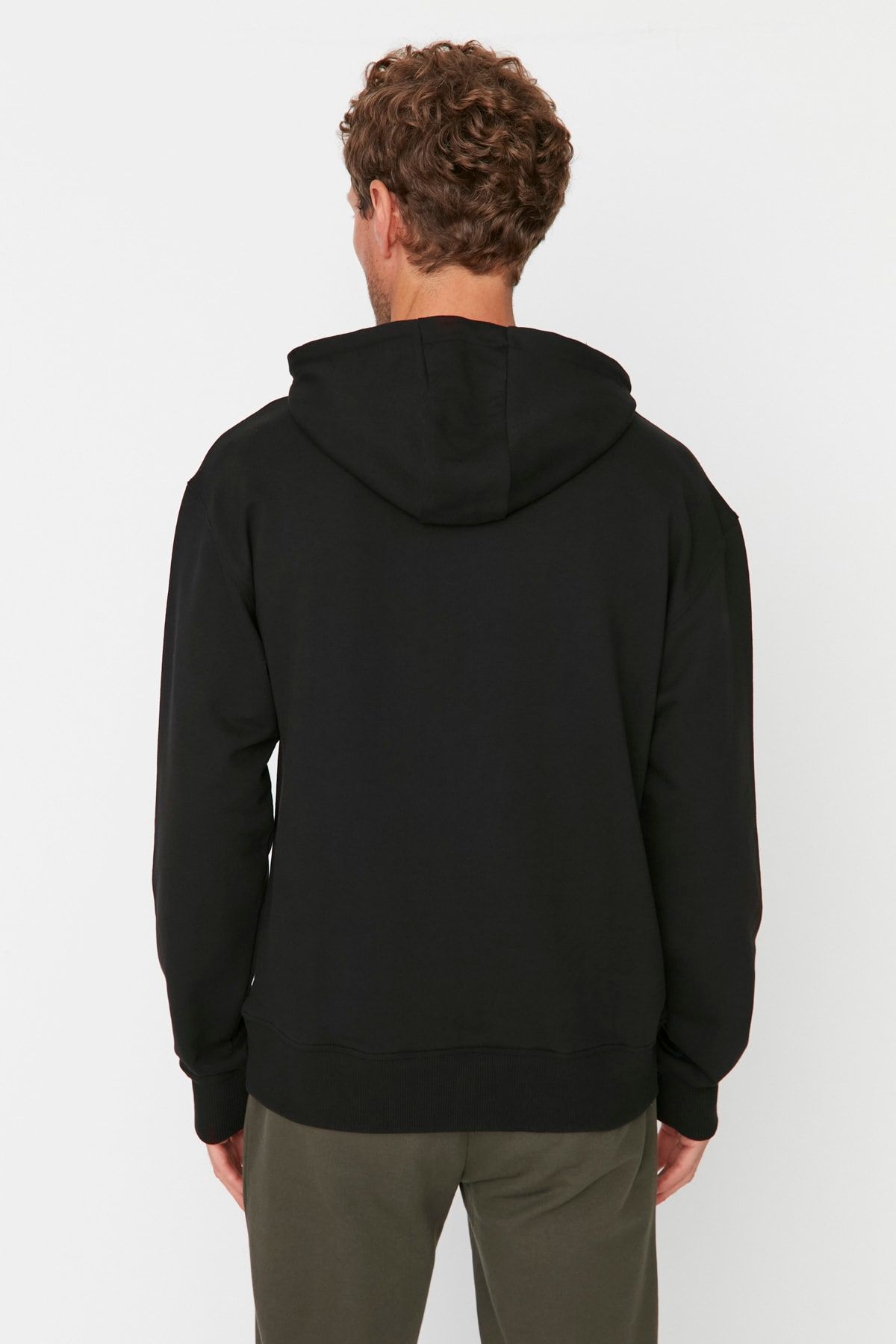 New Balance Erkek Siyah Spor Sweatshirt MTH035-BK BY7805