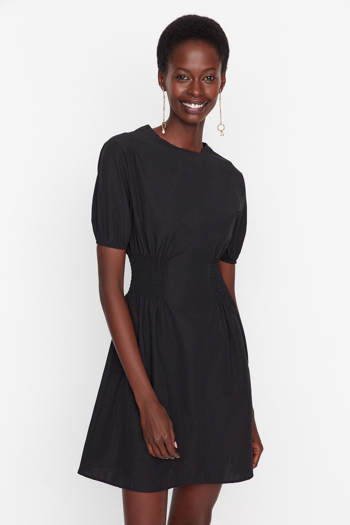 Trendyol Collection Kleid Schwarz Skater