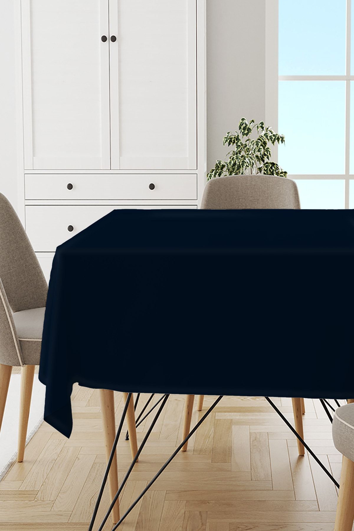 Navy tablecloth 2025