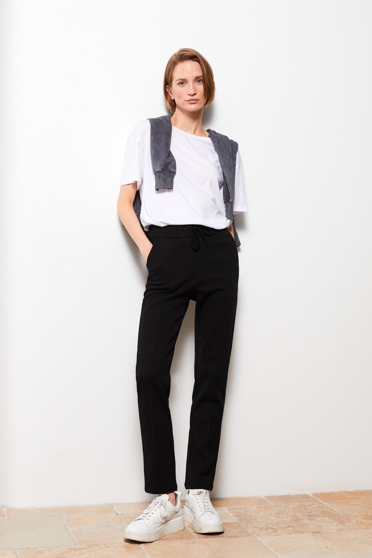 complete the look image