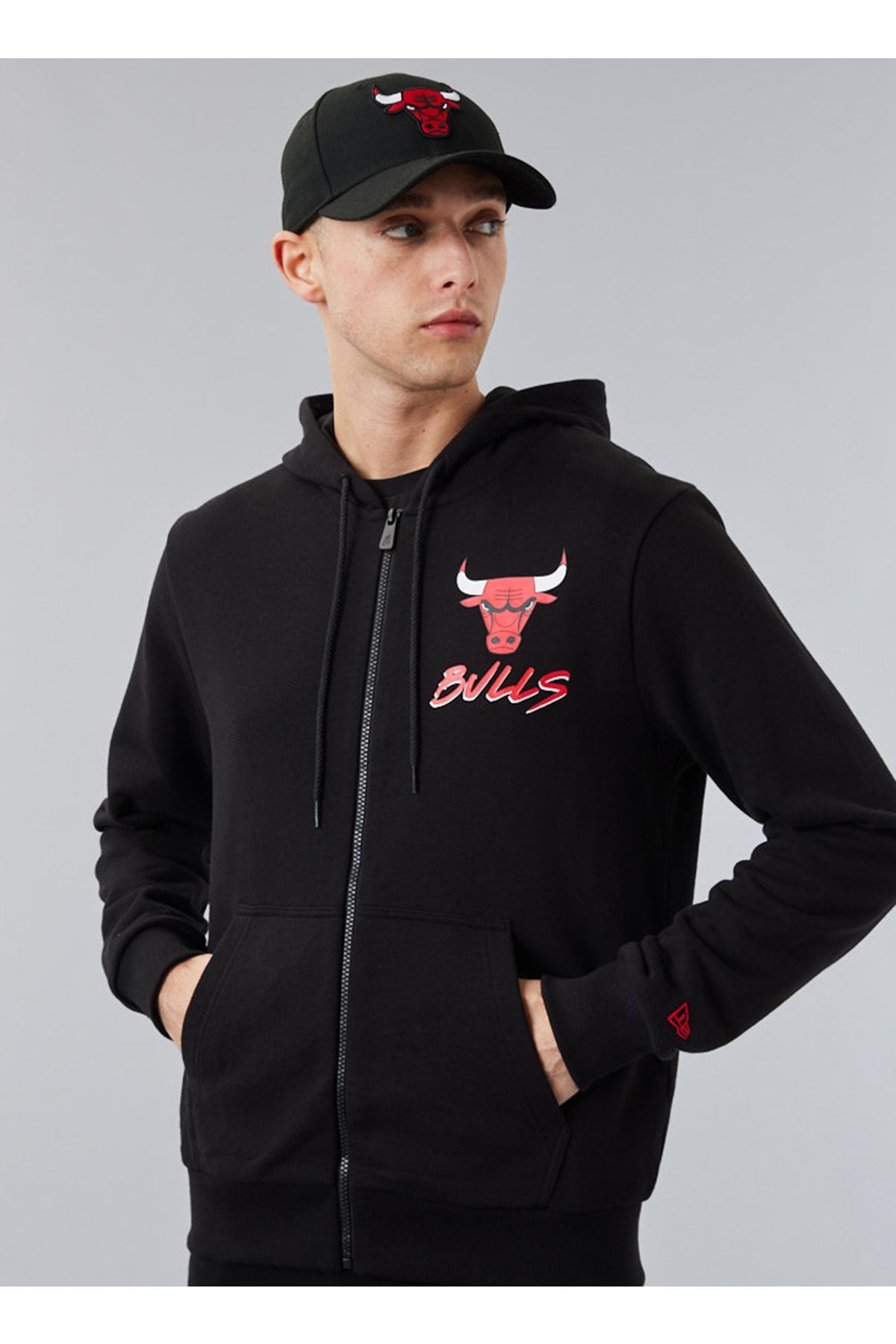 سویشرت مشکی مردانه یقه دار 60284698nba Script Fz Chibul Blkfd NEW ERA