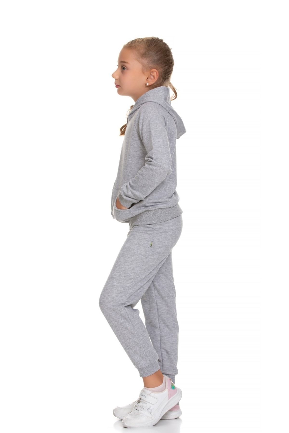 Trendy tracksuit for hot sale ladies