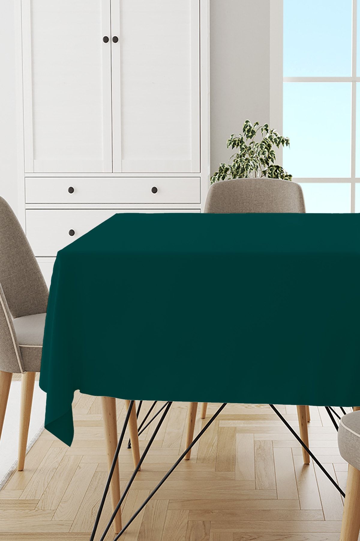 Green tablecloth hotsell