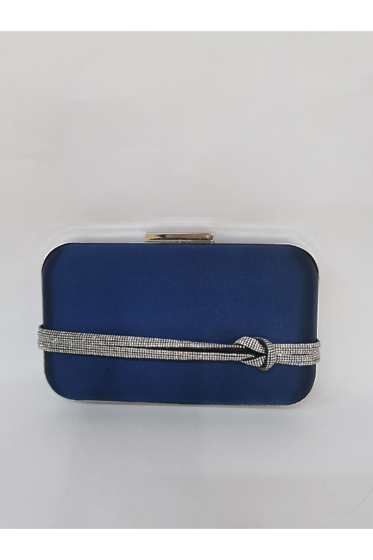 Dark blue deals clutch