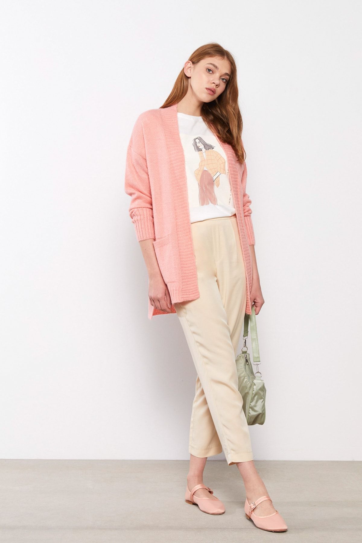 LC Waikiki Strickjacke Rosa Regular Fit Fast ausverkauft
