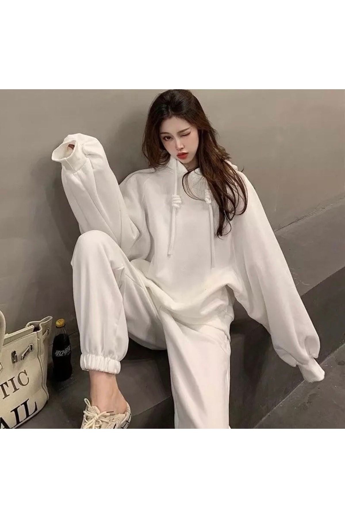 Ladies sales tracksuit design