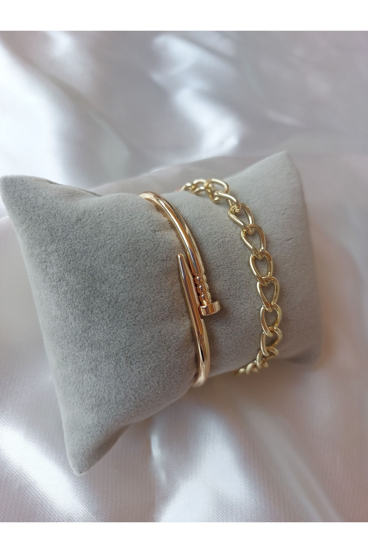 Original hotsell gold bracelet