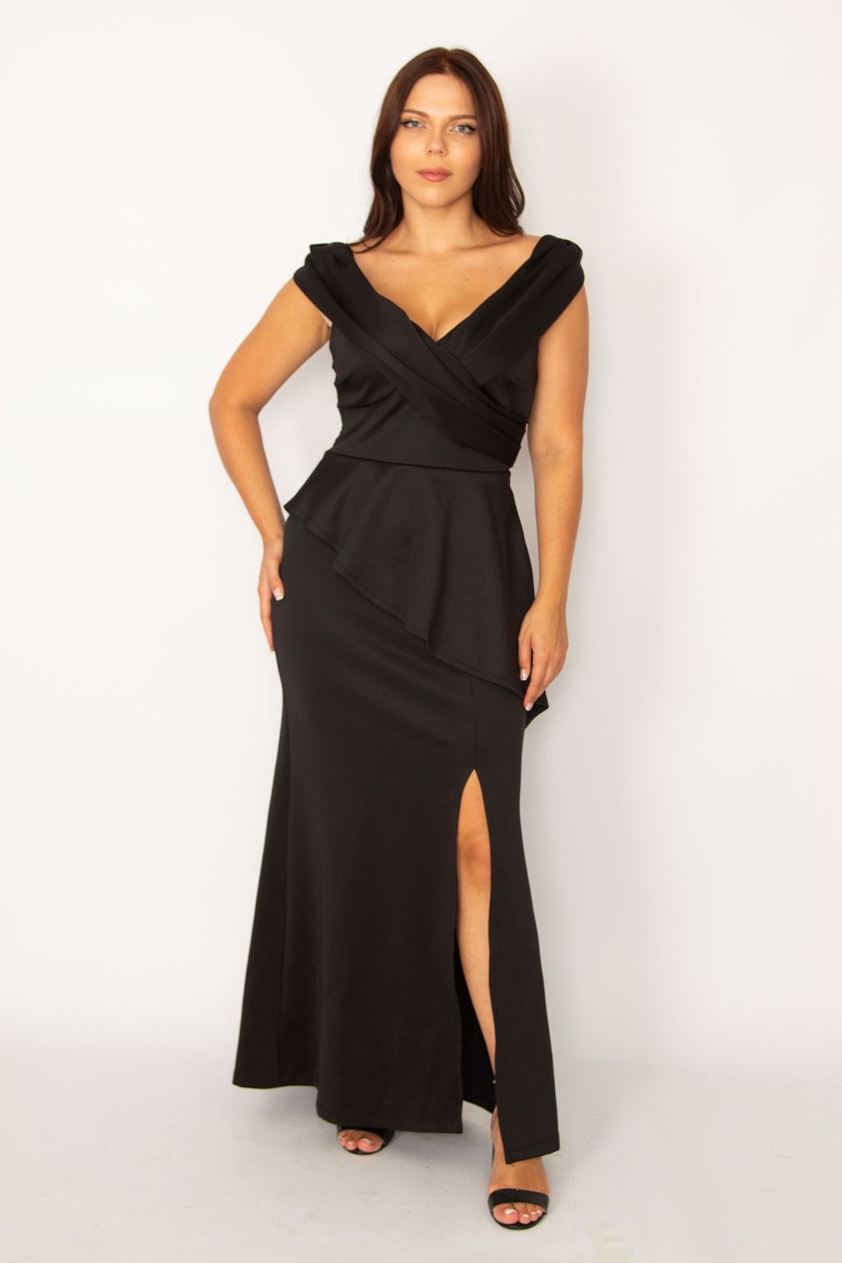 Şans Tekstil-Schwarzes langes Abendkleid mit Volants, Wickelkragen, Taille und Schlitz vorne für Damen 26a34468 7