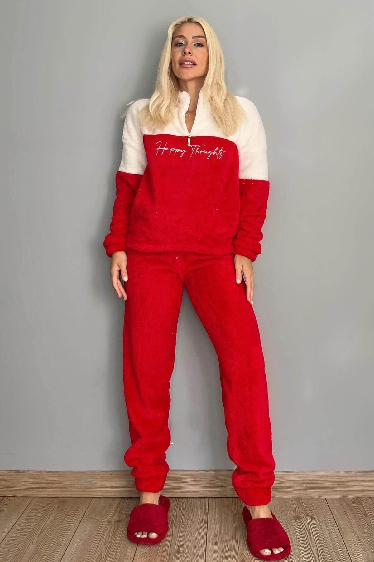 Pijamaevi-Full Plush Pajama Set with Red Zipper Detail 5